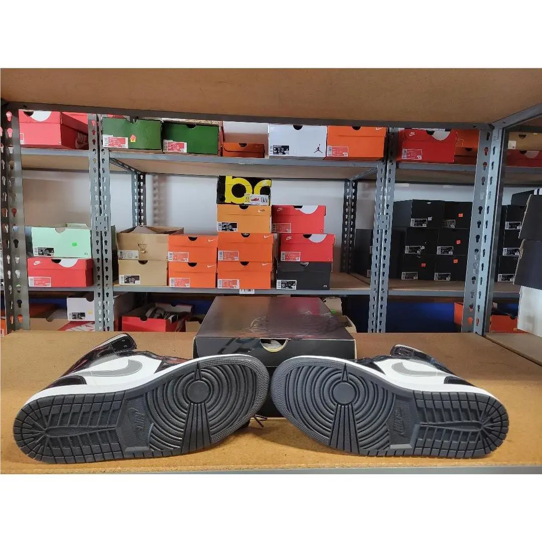 Nike shoes - Air Jordan 1 - Air - HV0789-010 - Black 2