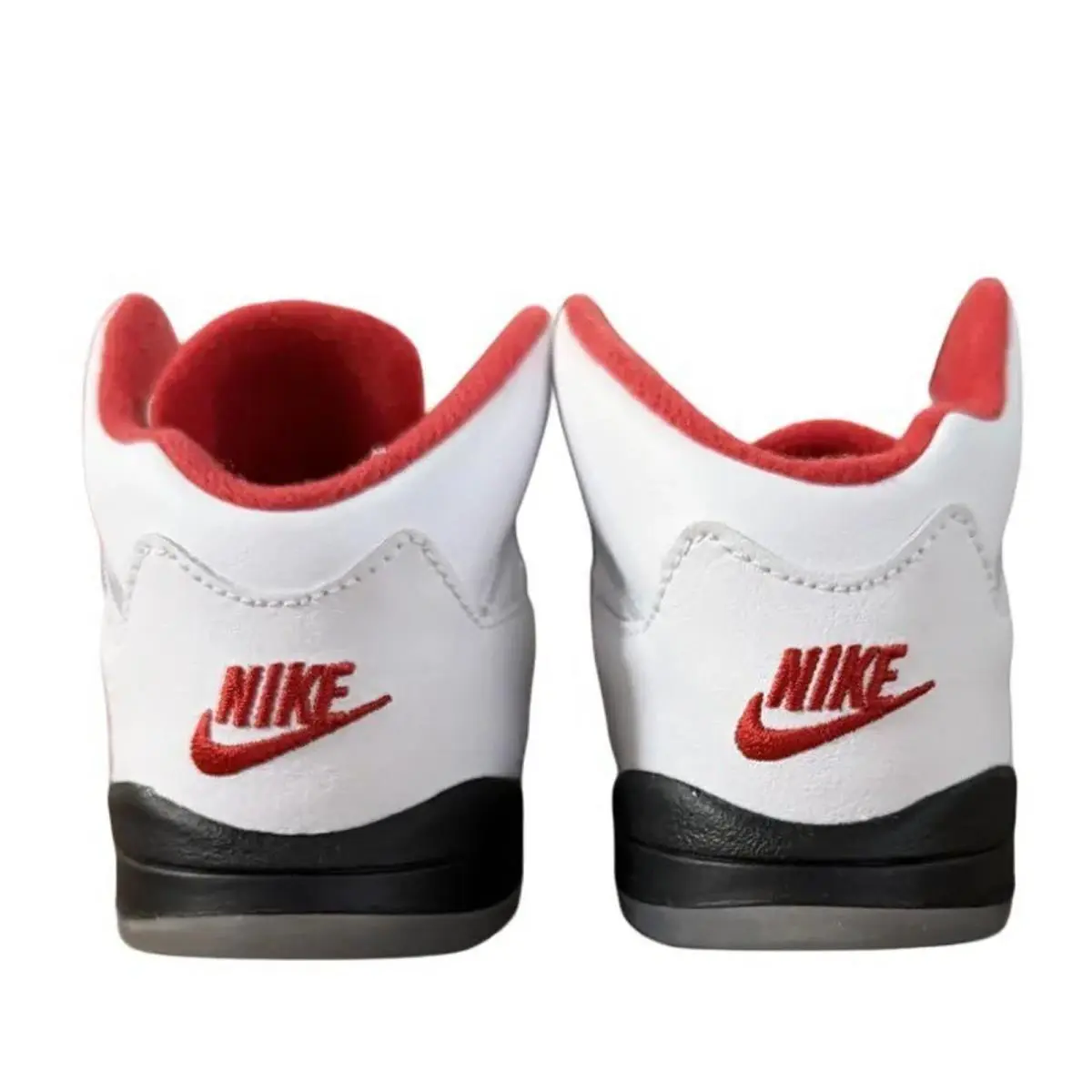 Nike shoes - 440890 102 - 440890 102 - True White/Fire Red-Black 9