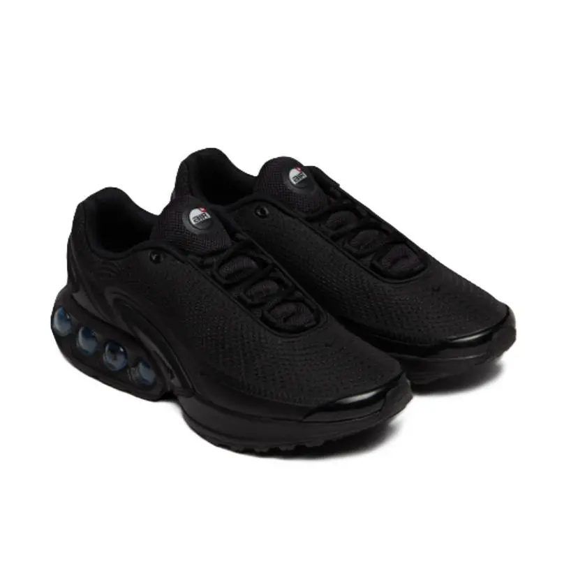 Nike shoes - Black/Metallic 5
