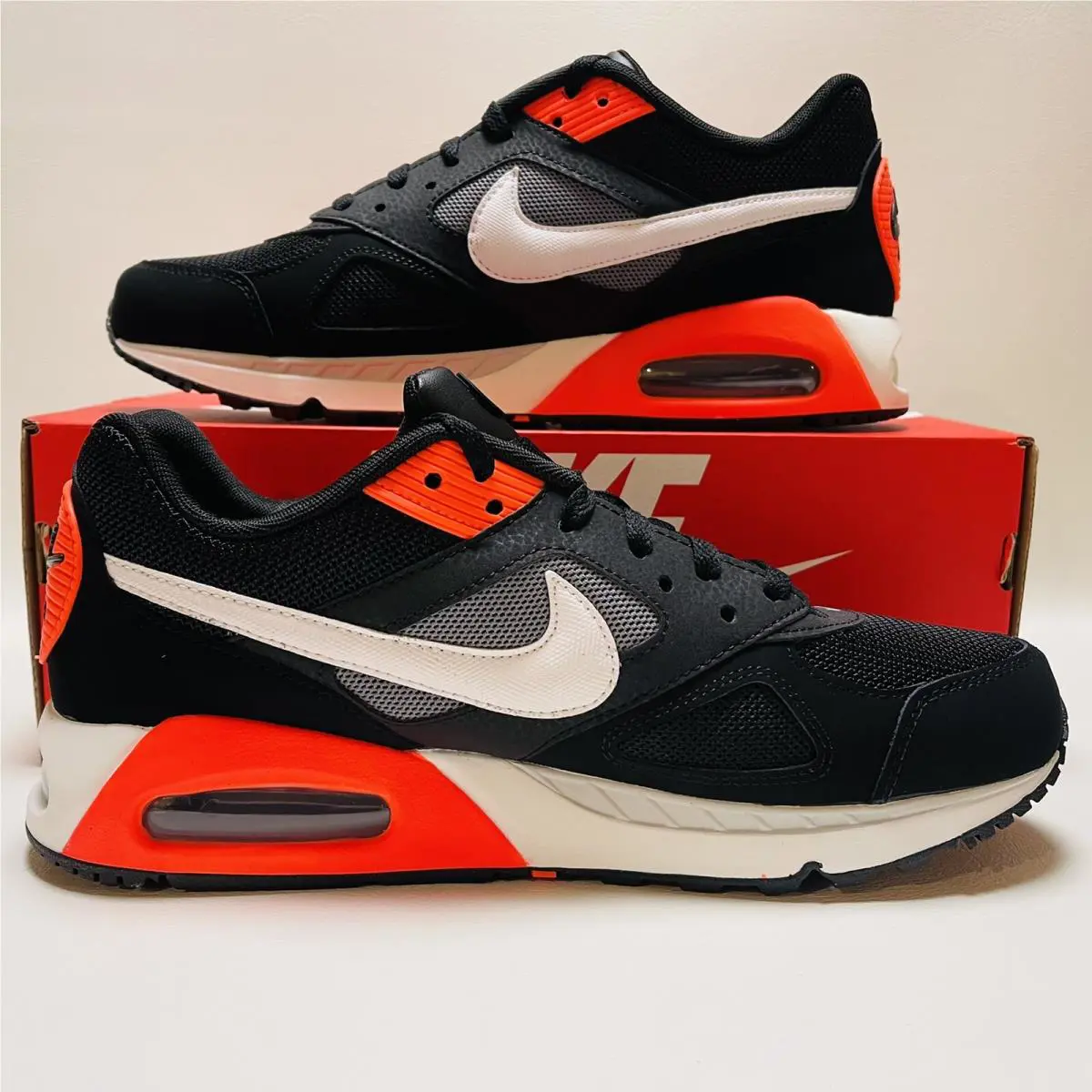 Nike shoes - Nike Air Max Ivo - Air Max Ivo - 580518016 - Black / White-Cool Grey 11