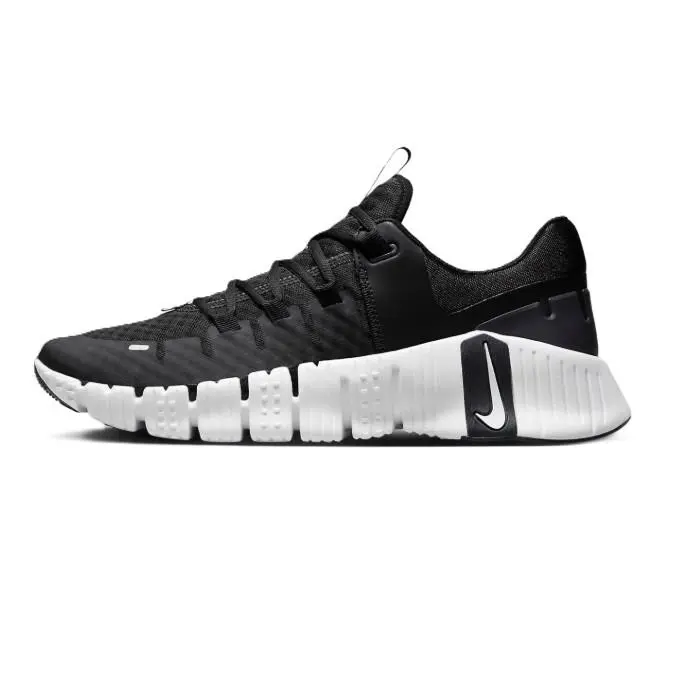 Nike shoes - Black /White 0
