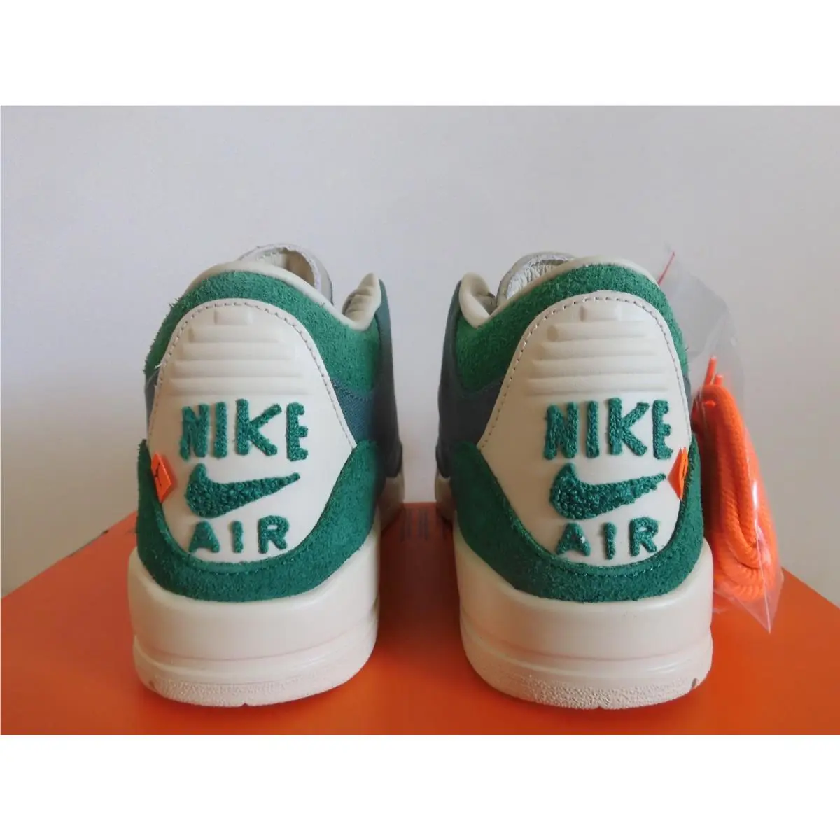 Nike shoes - Air Jordan 3 - Air - FZ7974-300 - Green 3