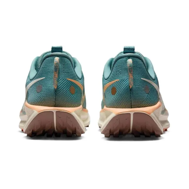Nike shoes - Cannon/Mink Brown/Orange/Soft Pearl 4