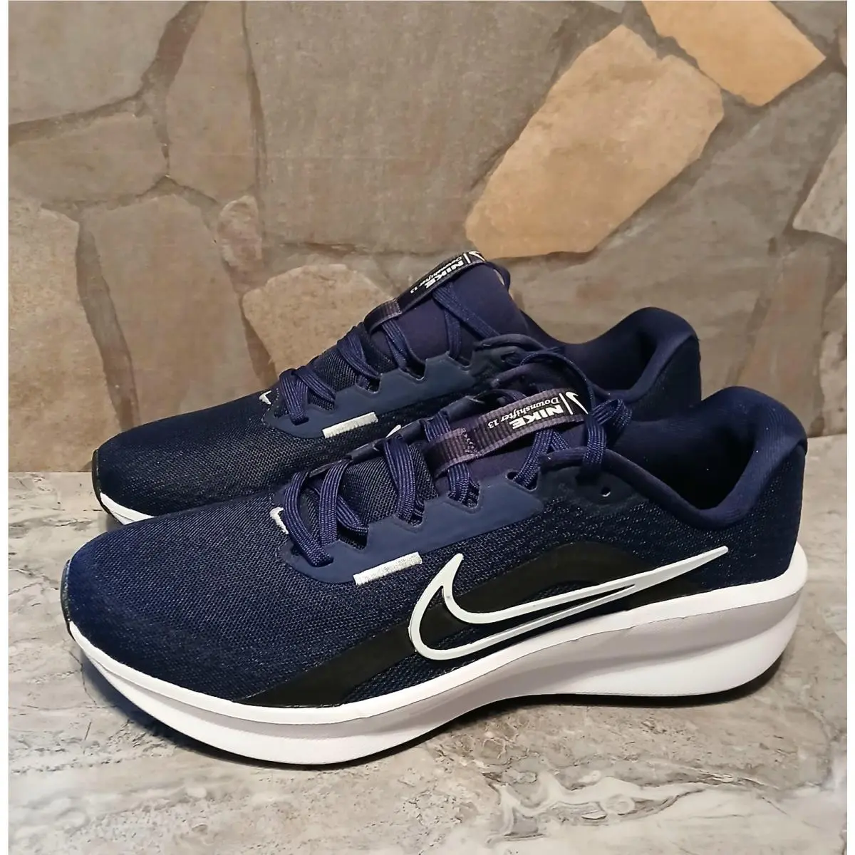 Nike Downshifter 13 Men`s Size 9.5 Road Running Shoes Sneakers Navy Blue