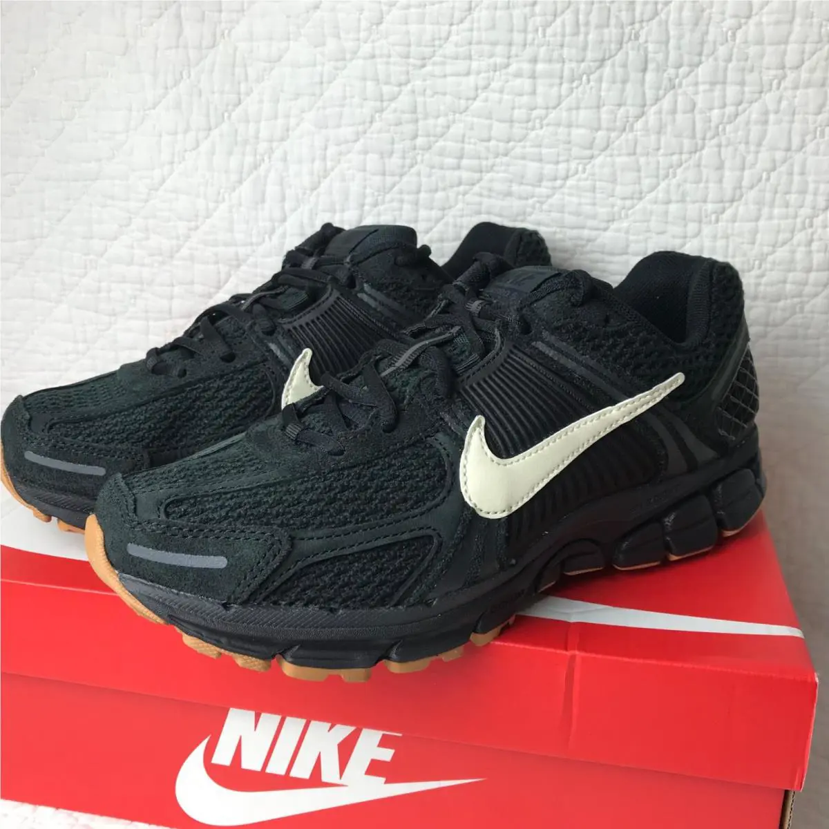 Nike shoes - Nike Air Zoom Vomero 5 - IB4005-010 - Black 5
