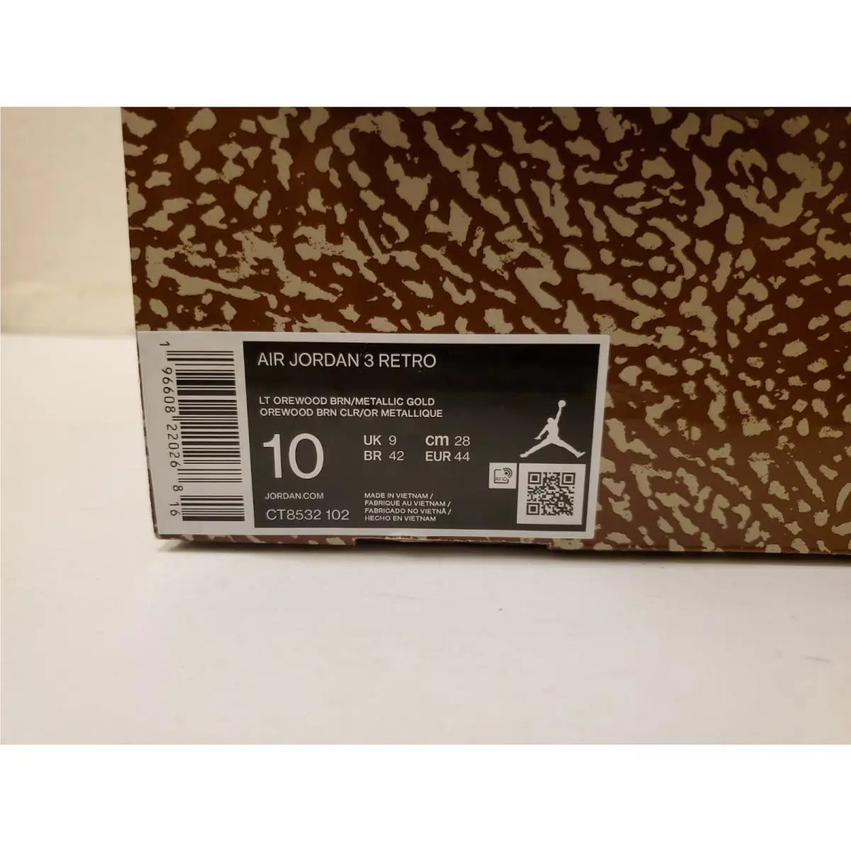 Nike shoes - Air Jordan 3 - Air - CT8532-102 - Beige 4