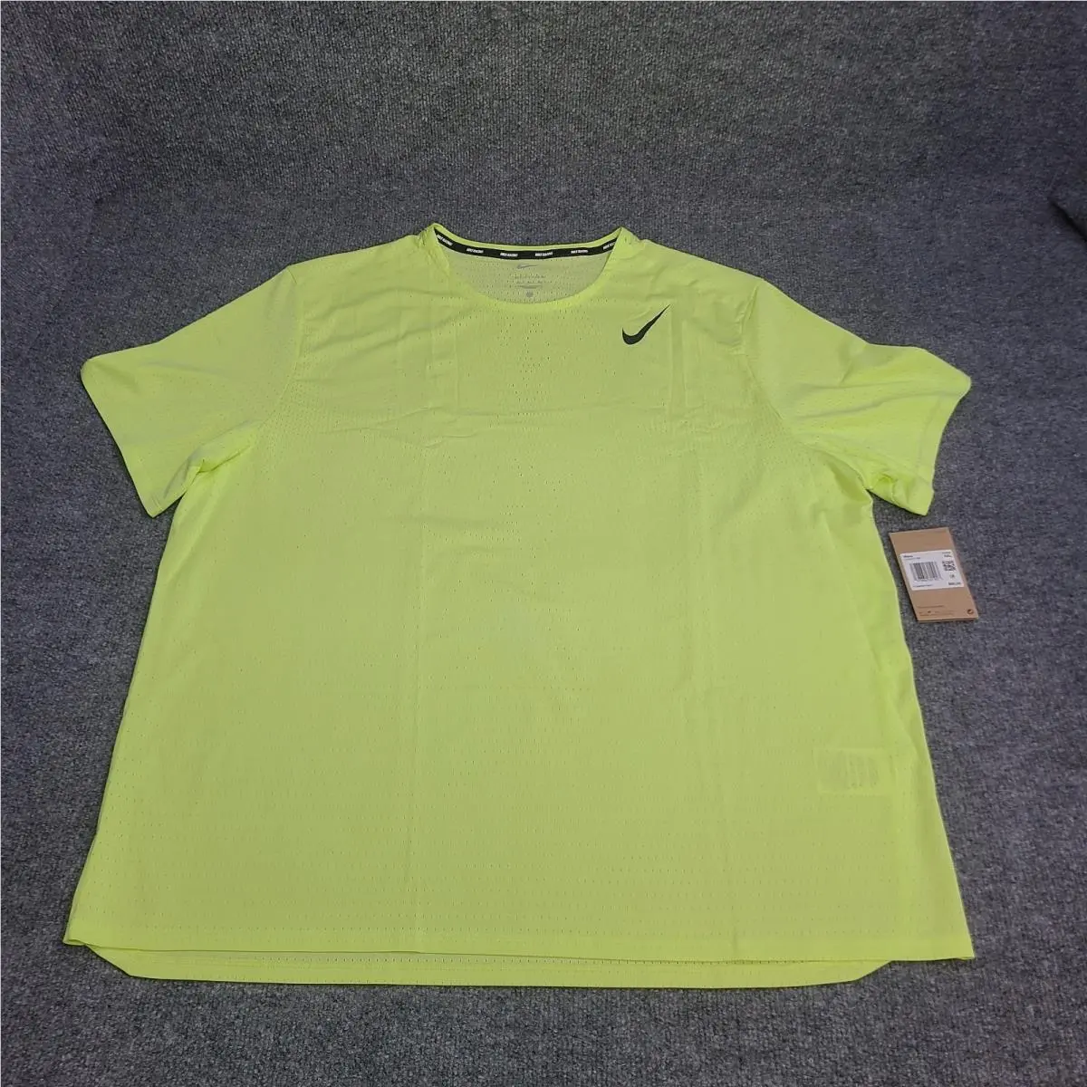 Nike Shirt Mens 2XL Volt Yellow Aeroswift Dri Fit Adv Racing Fitness Running Top