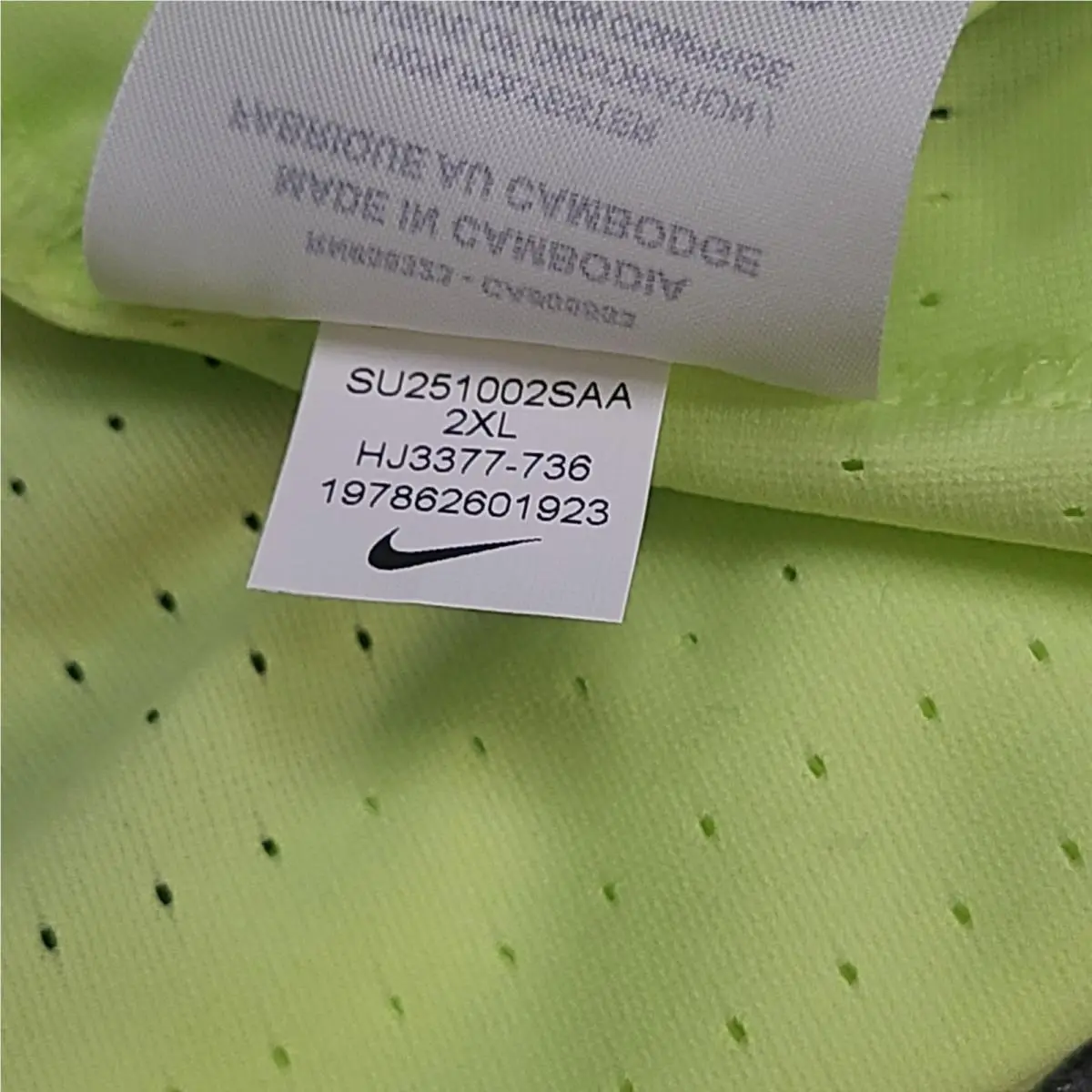 Nike clothing - Nike Dri-Fit - HJ3377-736 - Yellow (UPC: 197862601923) 4
