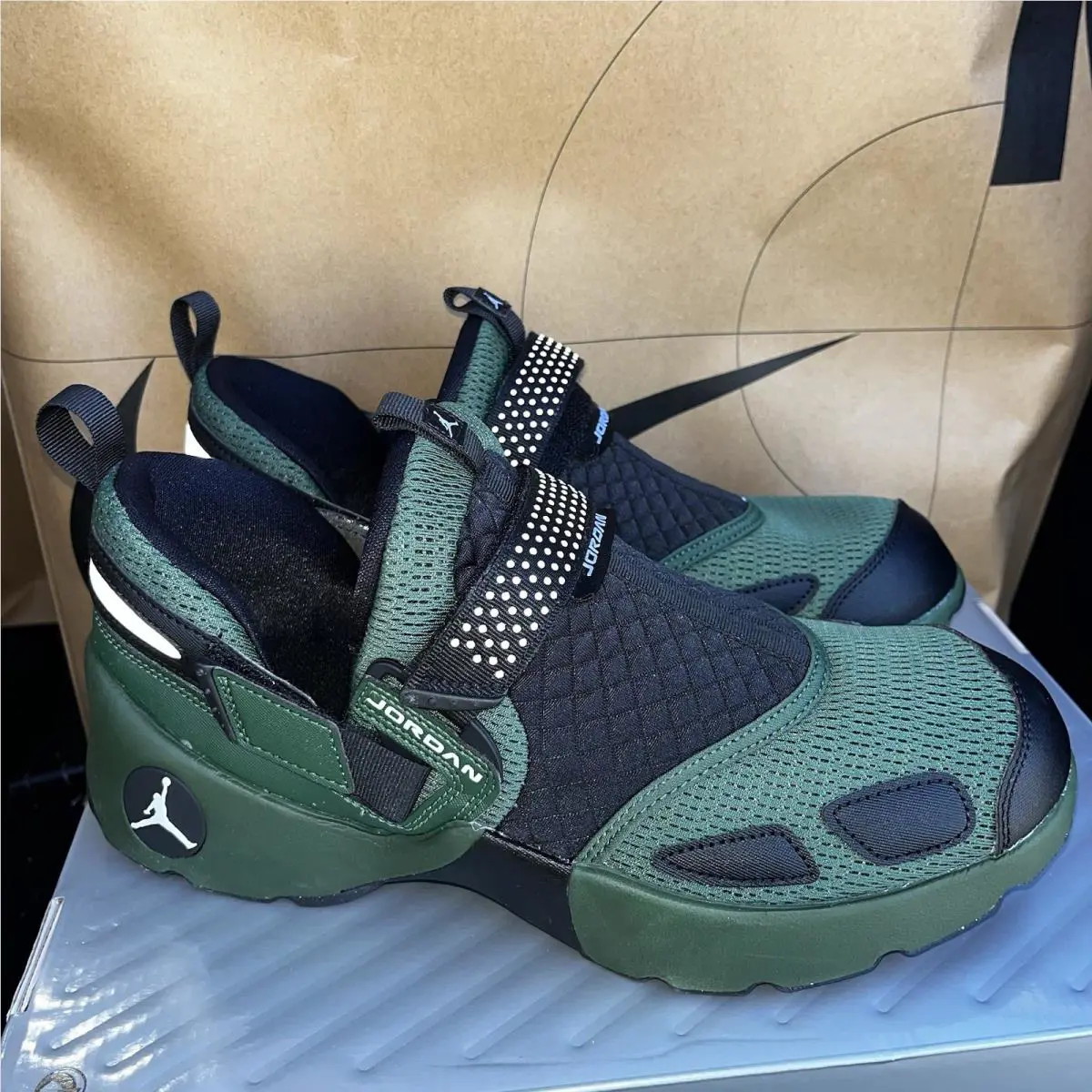 Nike shoes - Jordan Trunner LX - Trunner - HQ2164-300 - Green 0
