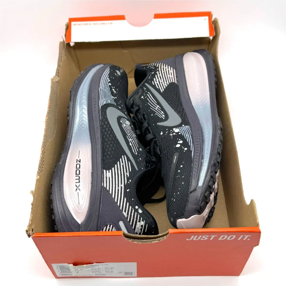 Nike shoes - Nike Vomero 18 - Vomero - HV1779-001 - Black/Mtlc Dark Grey (UPC: 198486886642) 7