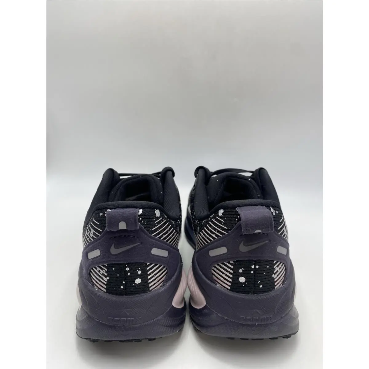 Nike shoes - Nike Vomero 18 - Vomero - HV1779-001 - Black/Mtlc Dark Grey (UPC: 198486886642) 6