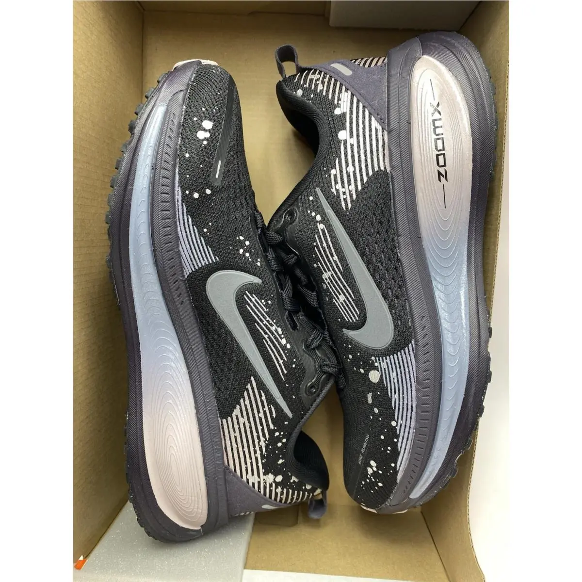 Nike shoes - Nike Vomero 18 - Vomero - HV1779-001 - Black/Mtlc Dark Grey (UPC: 198486886642) 7