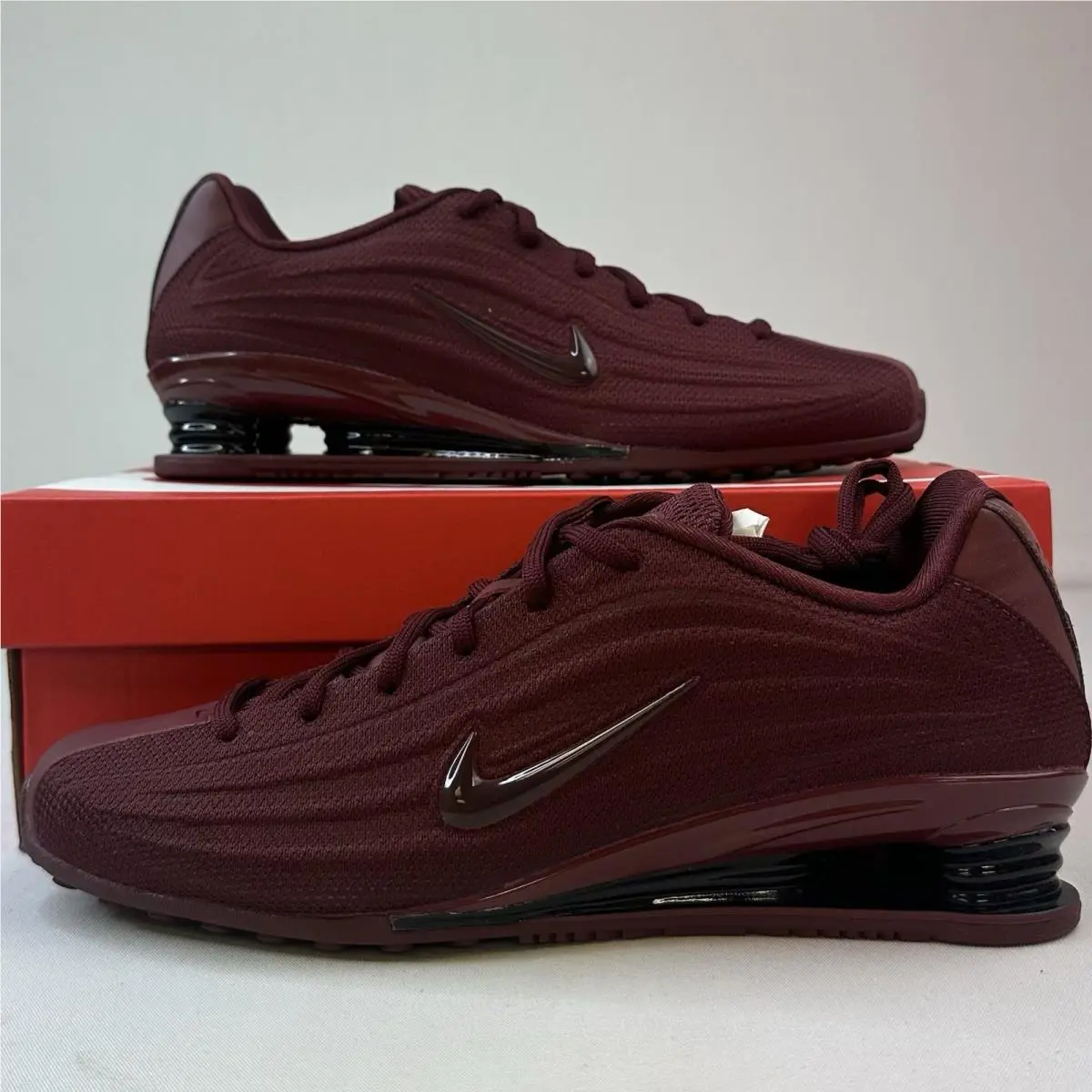Nike Shox Z Women’s Size 7.5 Dark Team Red Shoes Sneakers HQ7540-600