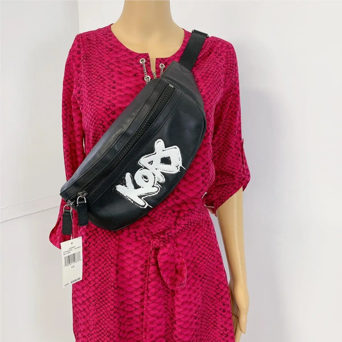 Michael Kors 37F0SCOY0O Cooper Belt Bag IN Black