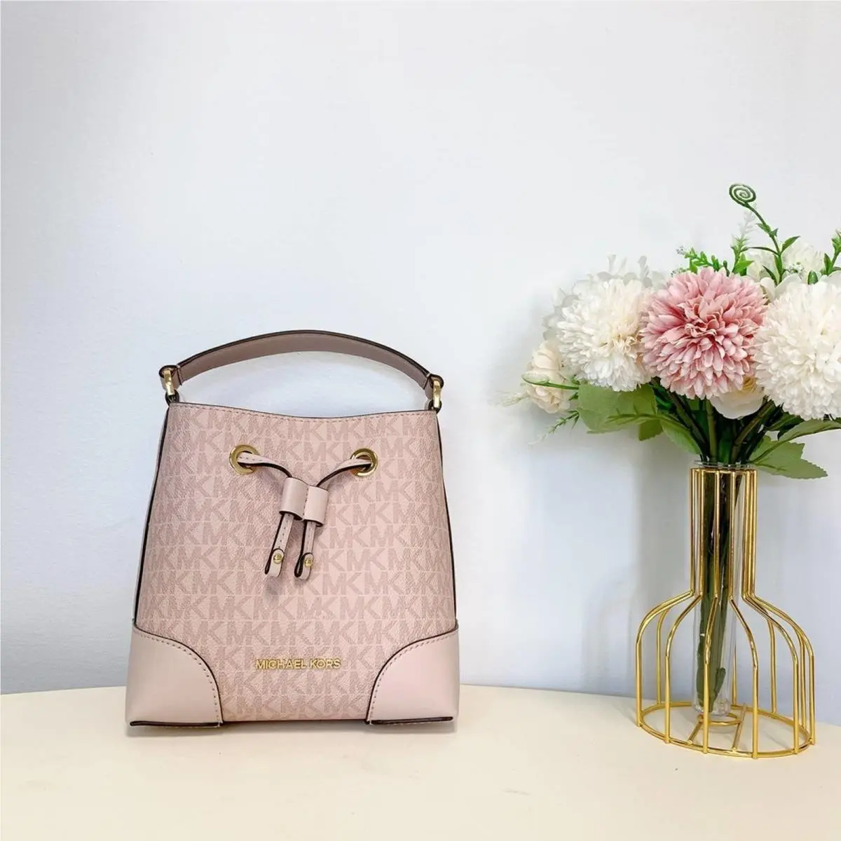 Michael Kors 35F2GM9M1B Mercer Small Bucket Drawstring Crossbody DK Pwdr Blsh