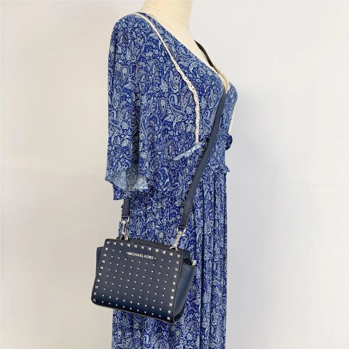 Michael Kors 35H8SSMC2L Selma Stud Mini Crossbody Leather IN Navy