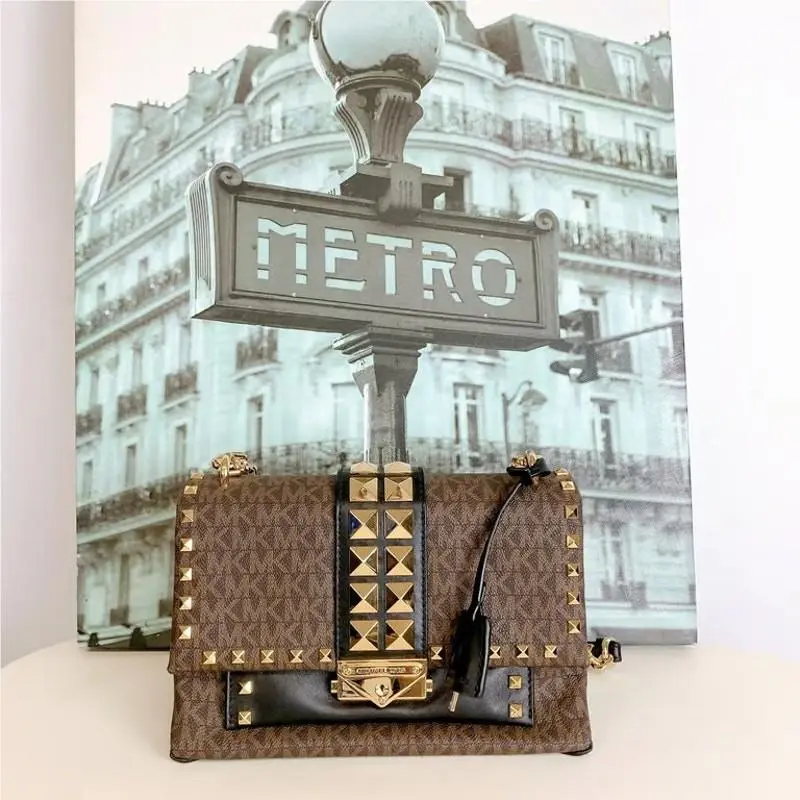 Michael Kors 30T9G0EL6B Cece Medium Studded Logo In Brown Black