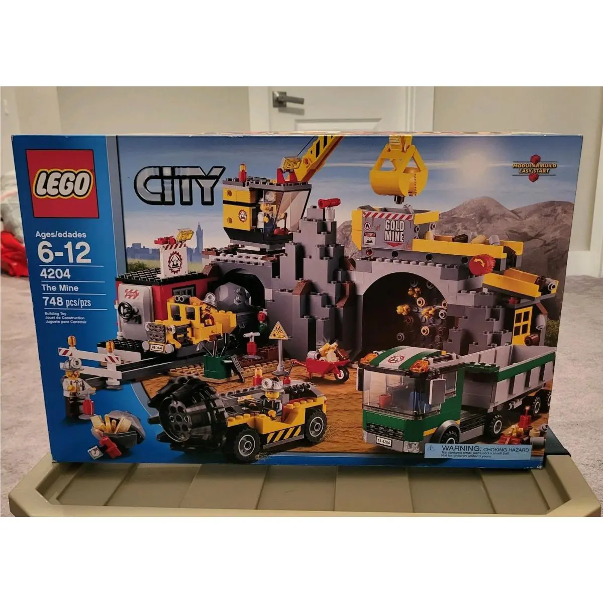 Lego City 4204 The Mine Retired 2012 Set