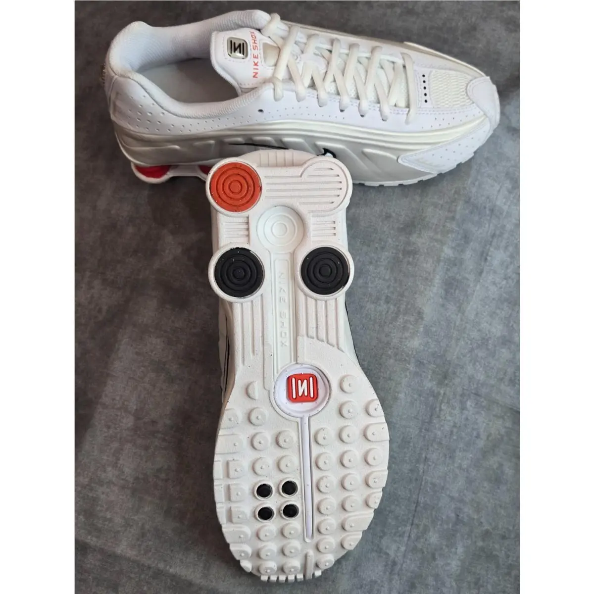 Nike shoes - Nike Shox R4 - Shox - CW2626-102 - White 3