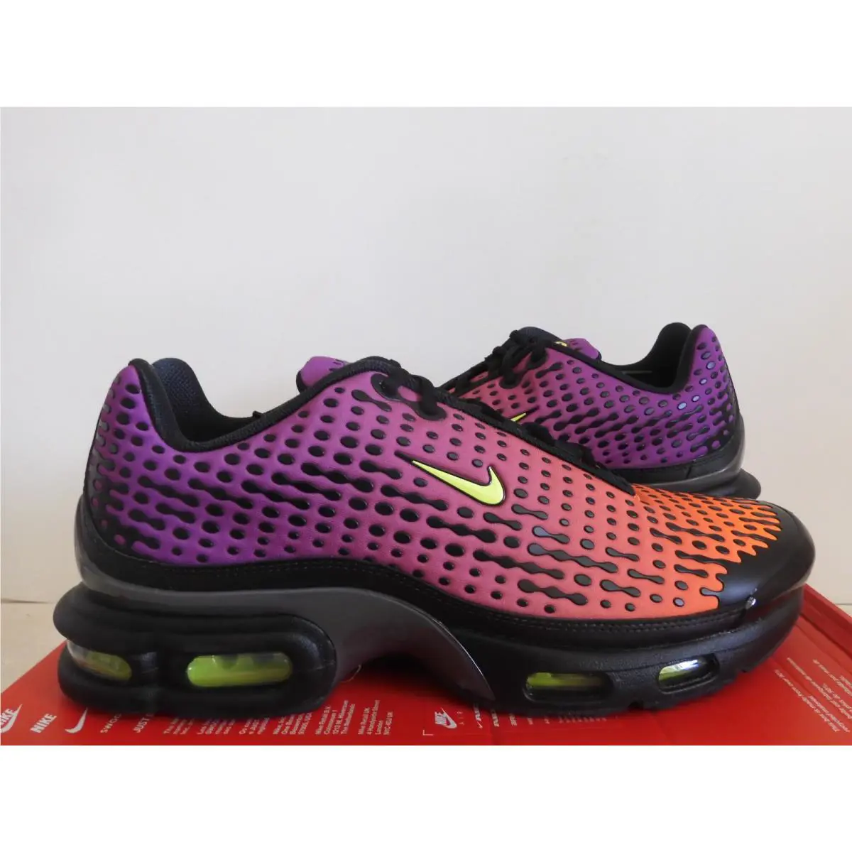 Nike shoes - Nike Air Max Plus - Air Max Plus - HQ2197-800 - Orange (UPC: 197863053592) 0