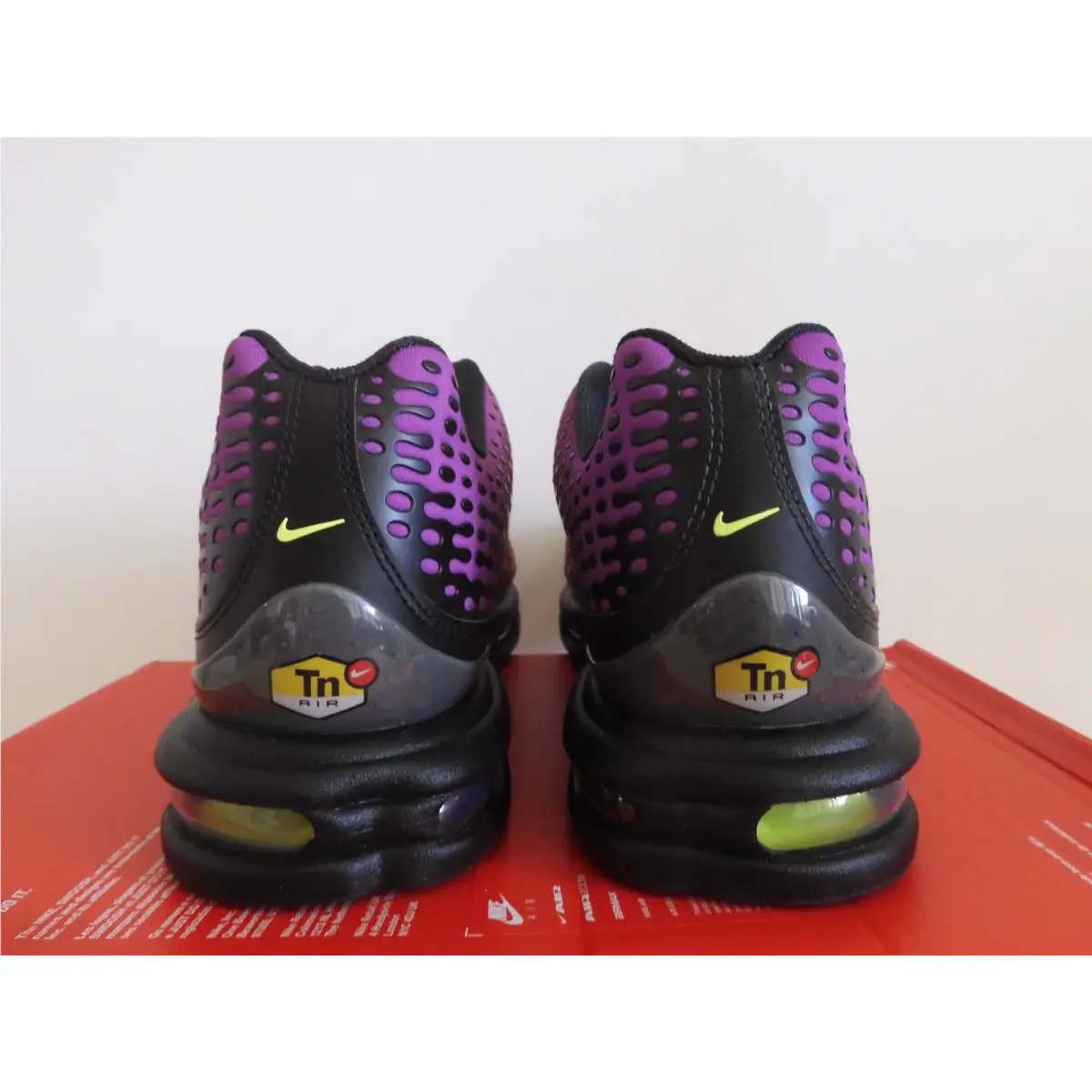 Nike shoes - Nike Air Max Plus - Air Max Plus - HQ2197-800 - Orange (UPC: 197863053592) 3