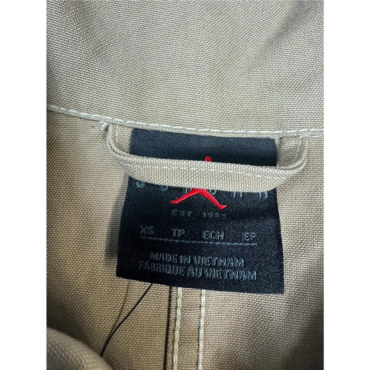 Nike clothing - Nike Jordan Essentials Chicago Jacket Desert Camo - Beige, Tan, Khaki 9