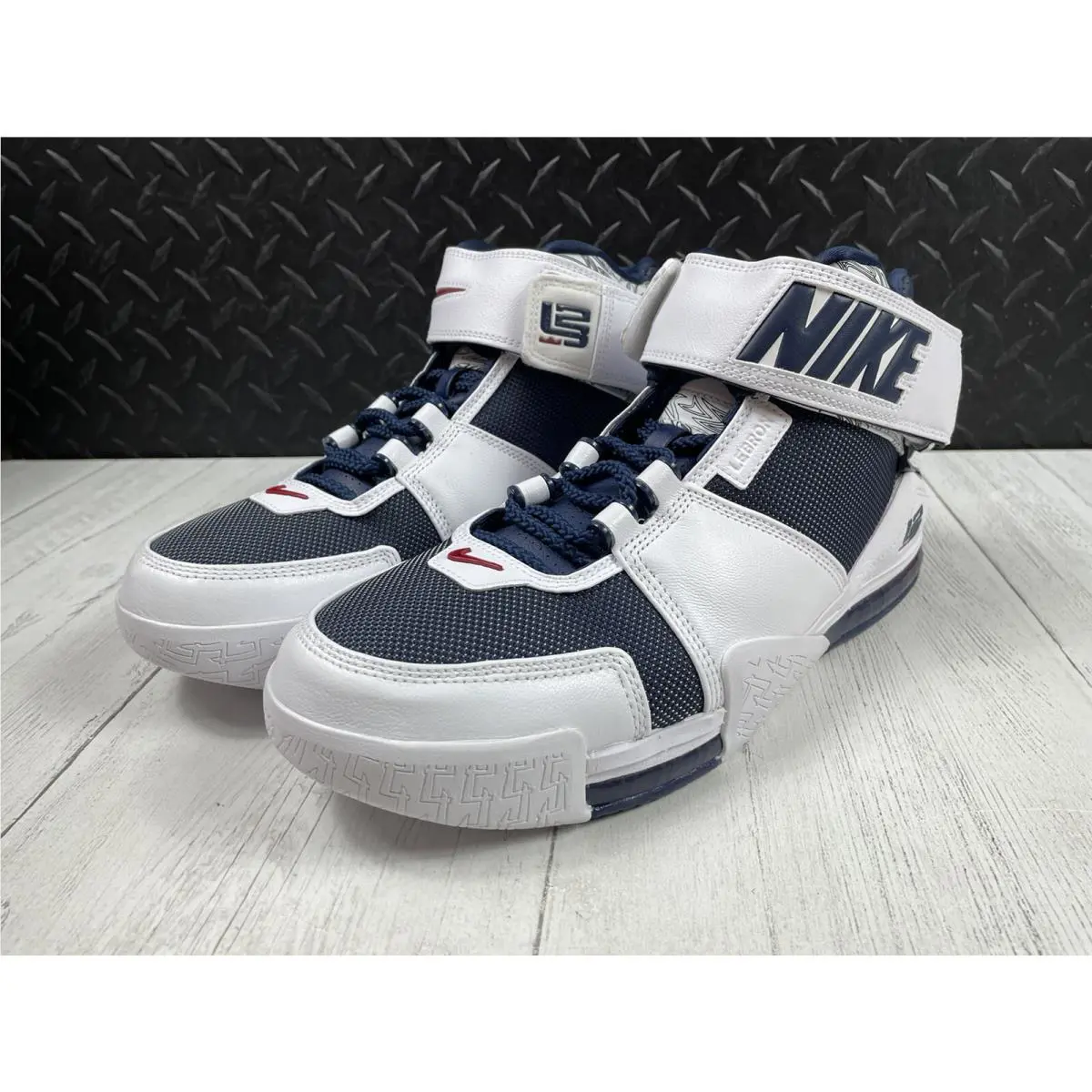 Nike shoes - Nike Zoom LeBron 2 - Zoom LeBron - DR0826-100 - Blue 3