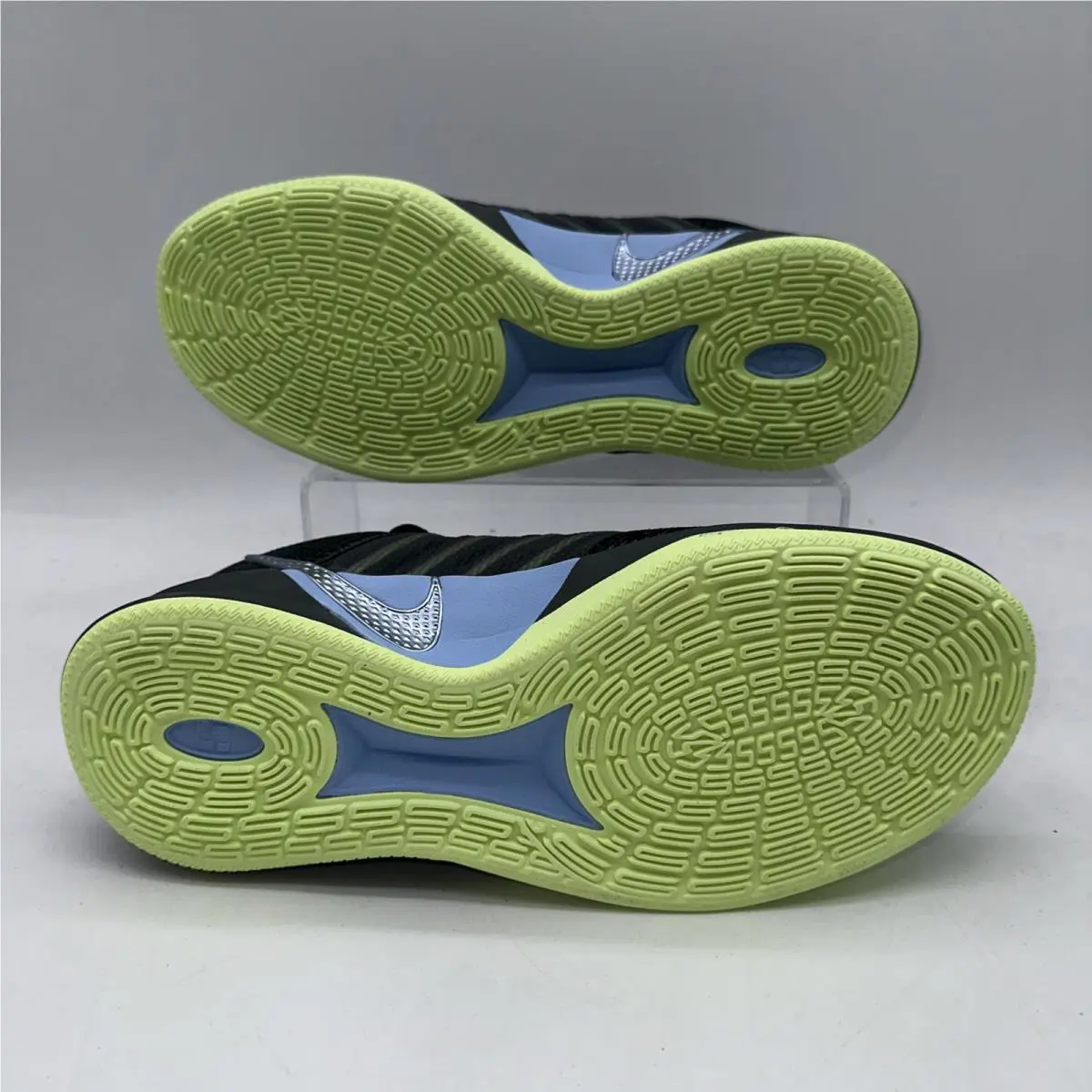 Nike shoes - Nike Sabrina - Sabrina - HF2881-002 - Gray 1