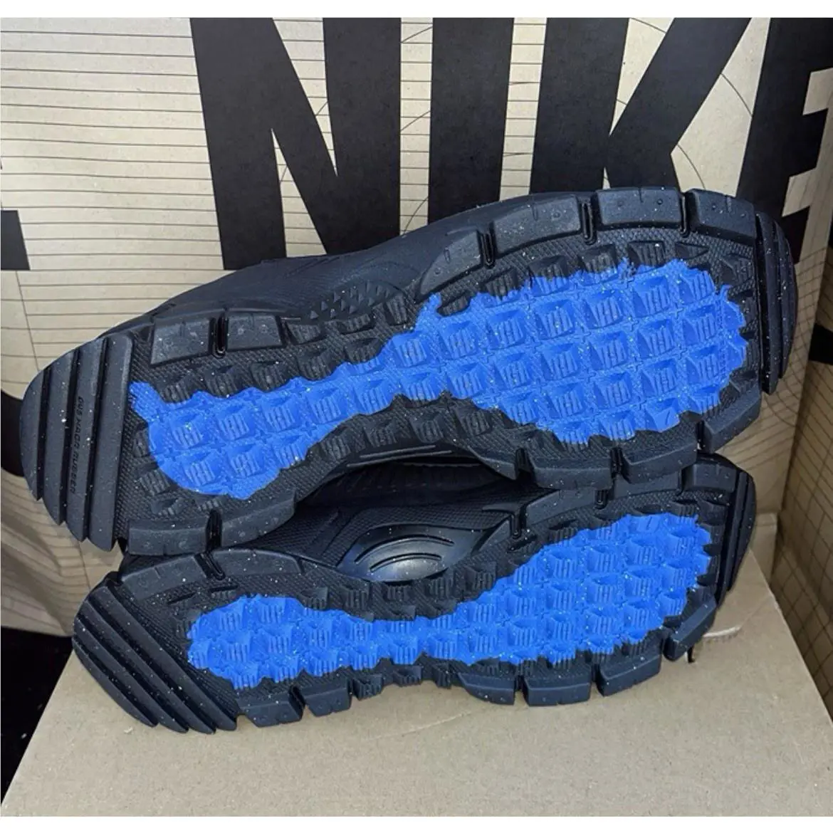 Nike shoes - Nike Zoom Vomero Roam - Zoom Vomero Roam - FV2295-002 - Black / Black-Racer Blue (UPC: 197600818385) 3