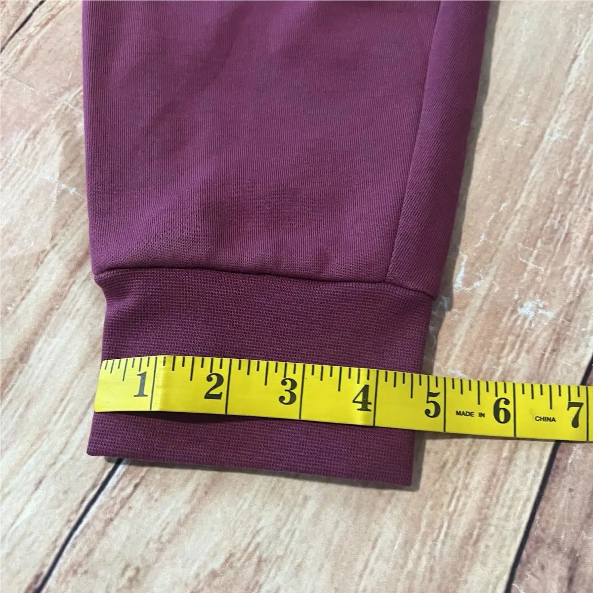 Nike clothing - Rosewood/Black 9
