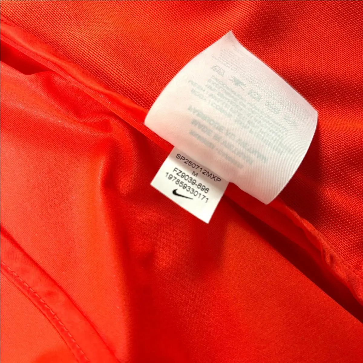 Nike clothing - Nike AeroSwift Storm-FIT Aerogami - AeroSwift Aerogami - FZ9039-696 - Red 6