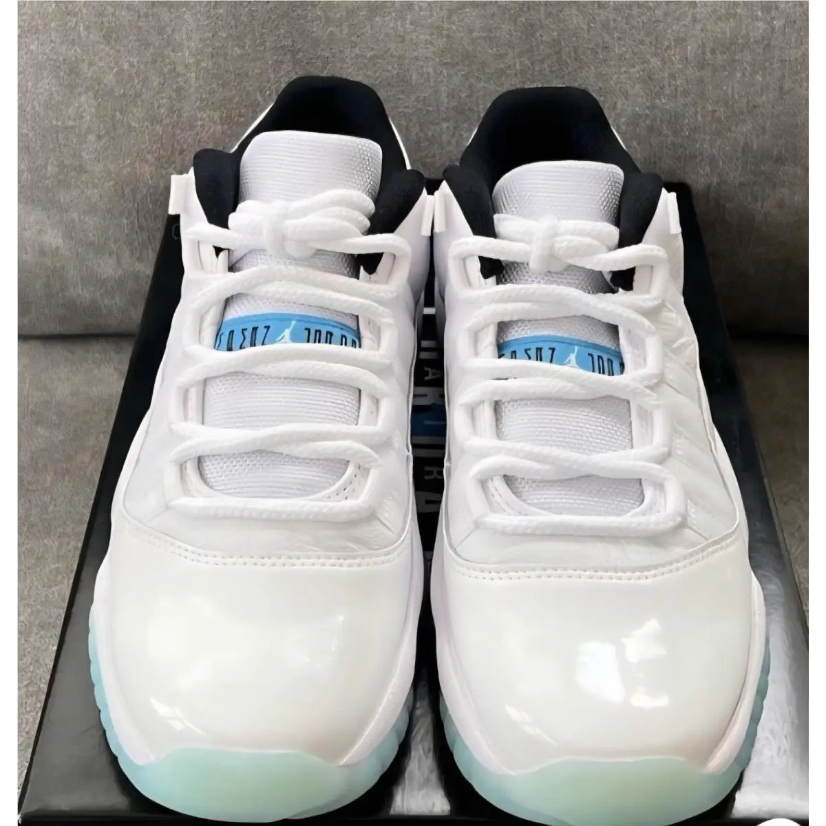 Nike shoes - Air Jordan 11 - Air - White (UPC: 194956640646) 3