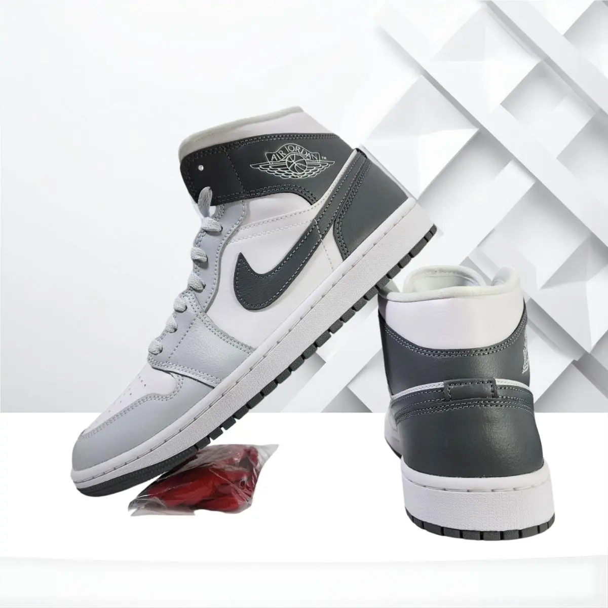 Nike shoes - Air Jordan 1 Mid - Air Mid - BQ6472-113 - White, Manufacturer: White/Pure Platinum/Smoke Grey 0