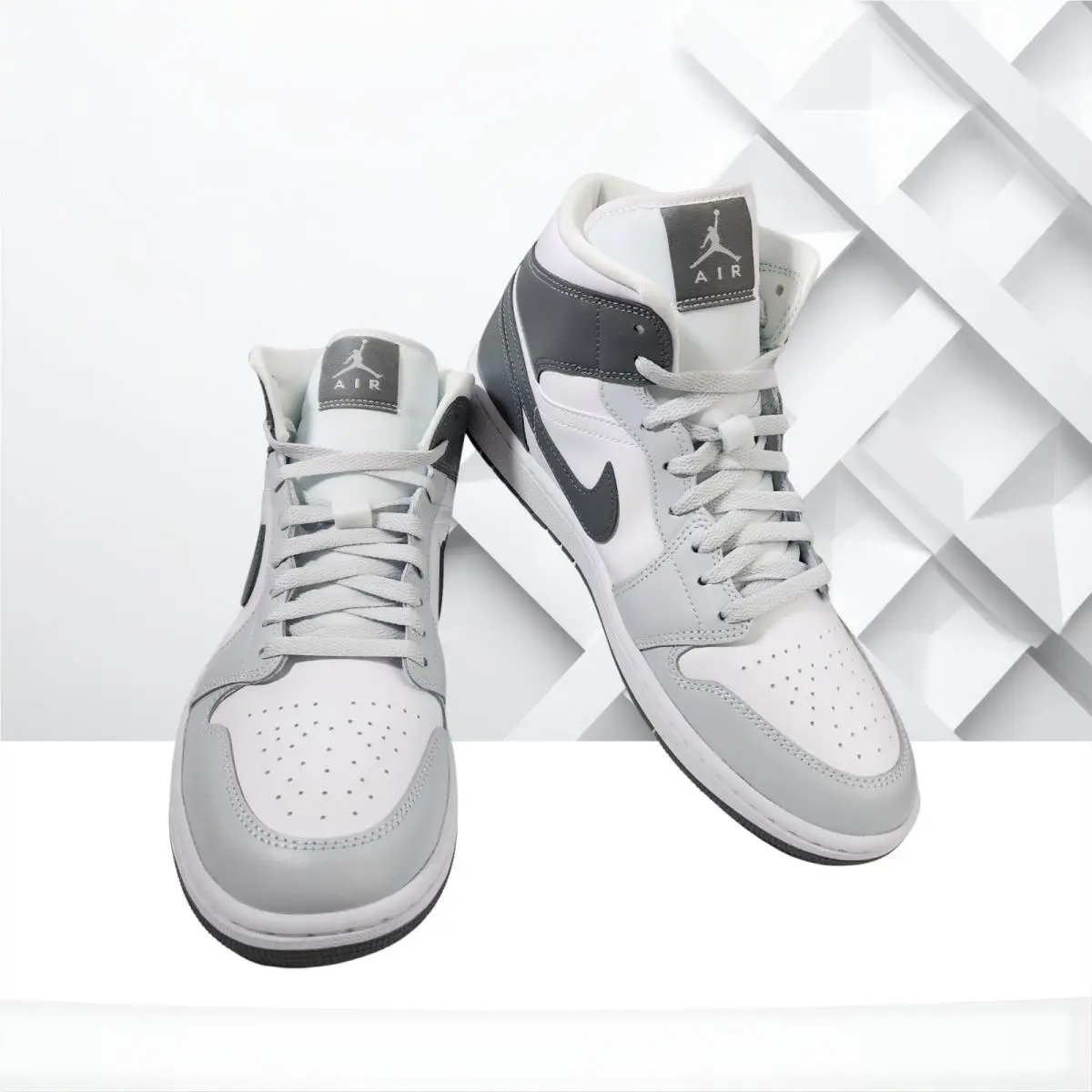 Nike shoes - Air Jordan 1 Mid - Air Mid - BQ6472-113 - White, Manufacturer: White/Pure Platinum/Smoke Grey 1