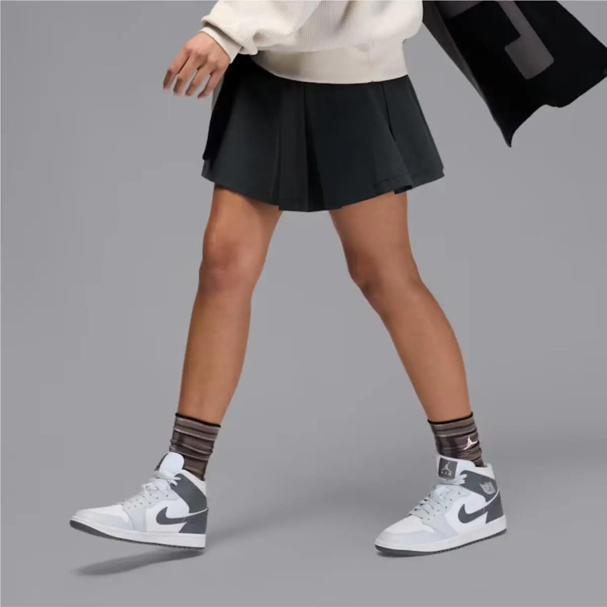 Nike shoes - Air Jordan 1 Mid - Air Mid - BQ6472-113 - White, Manufacturer: White/Pure Platinum/Smoke Grey 13