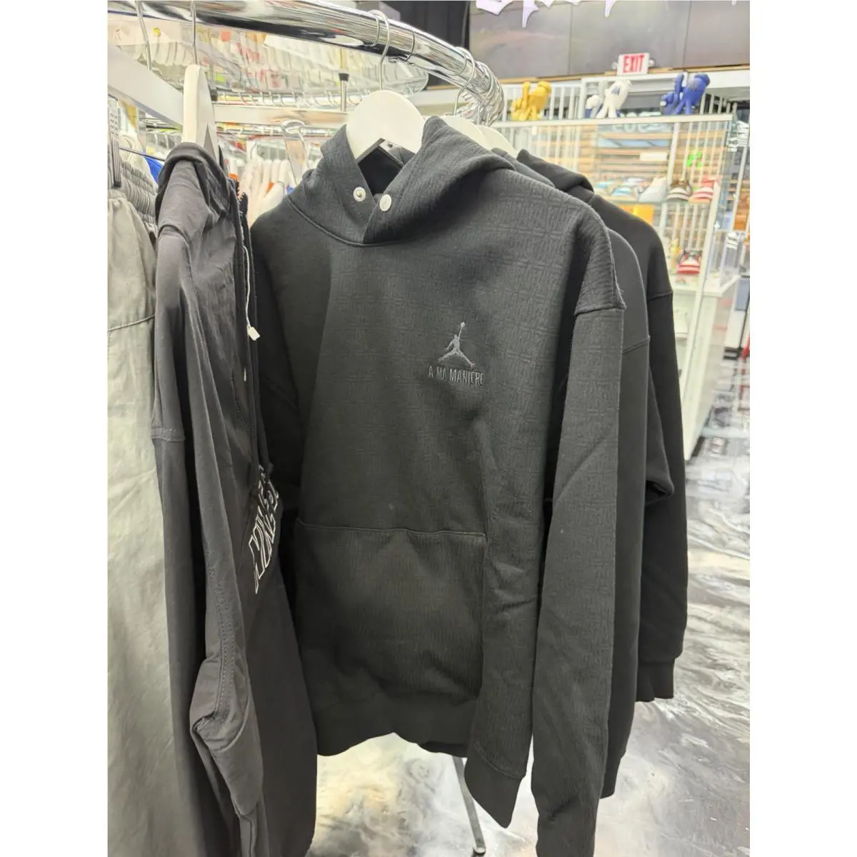 Nike clothing - Black 1