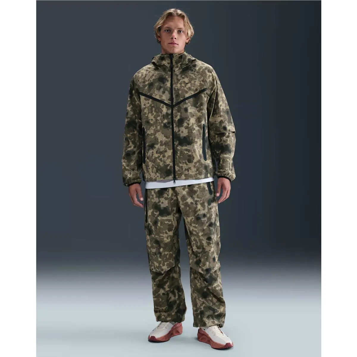 Nike clothing - Camo 0