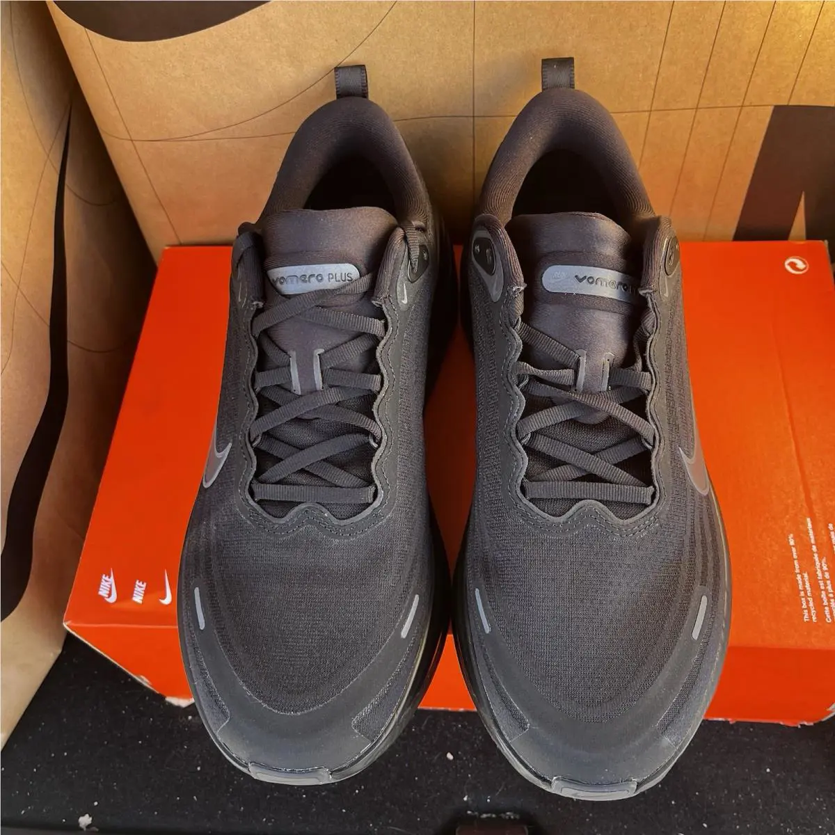 Nike shoes - Nike Vomero Plus - Vomero Plus - HV8150-003 - Black 2