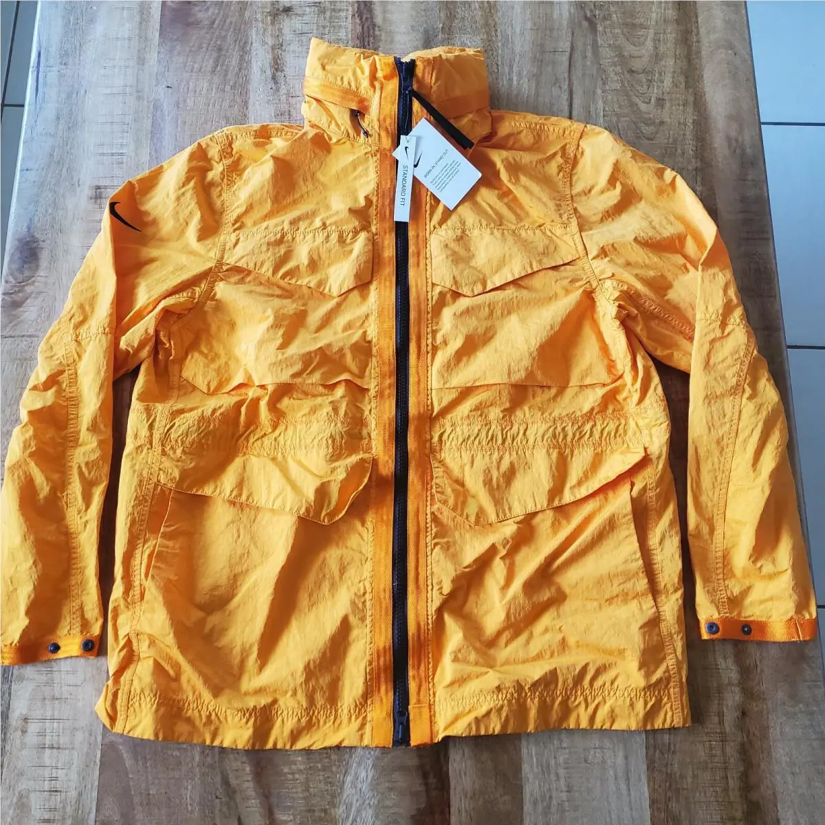 Nike clothing - Orange 1