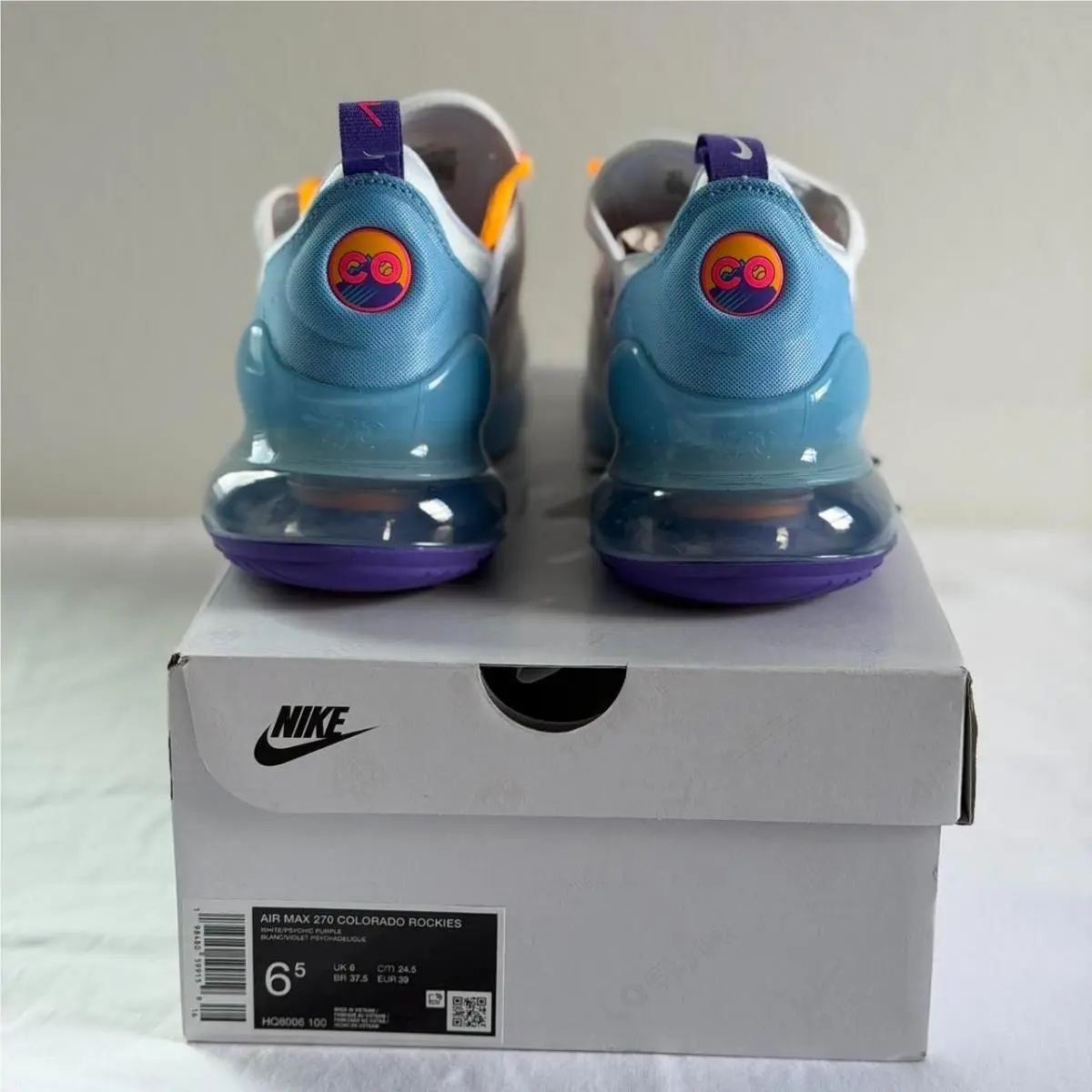 Nike shoes - White 1