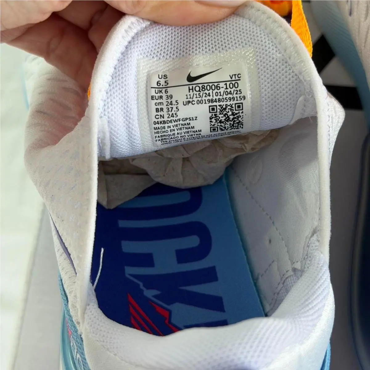 Nike shoes - White 6