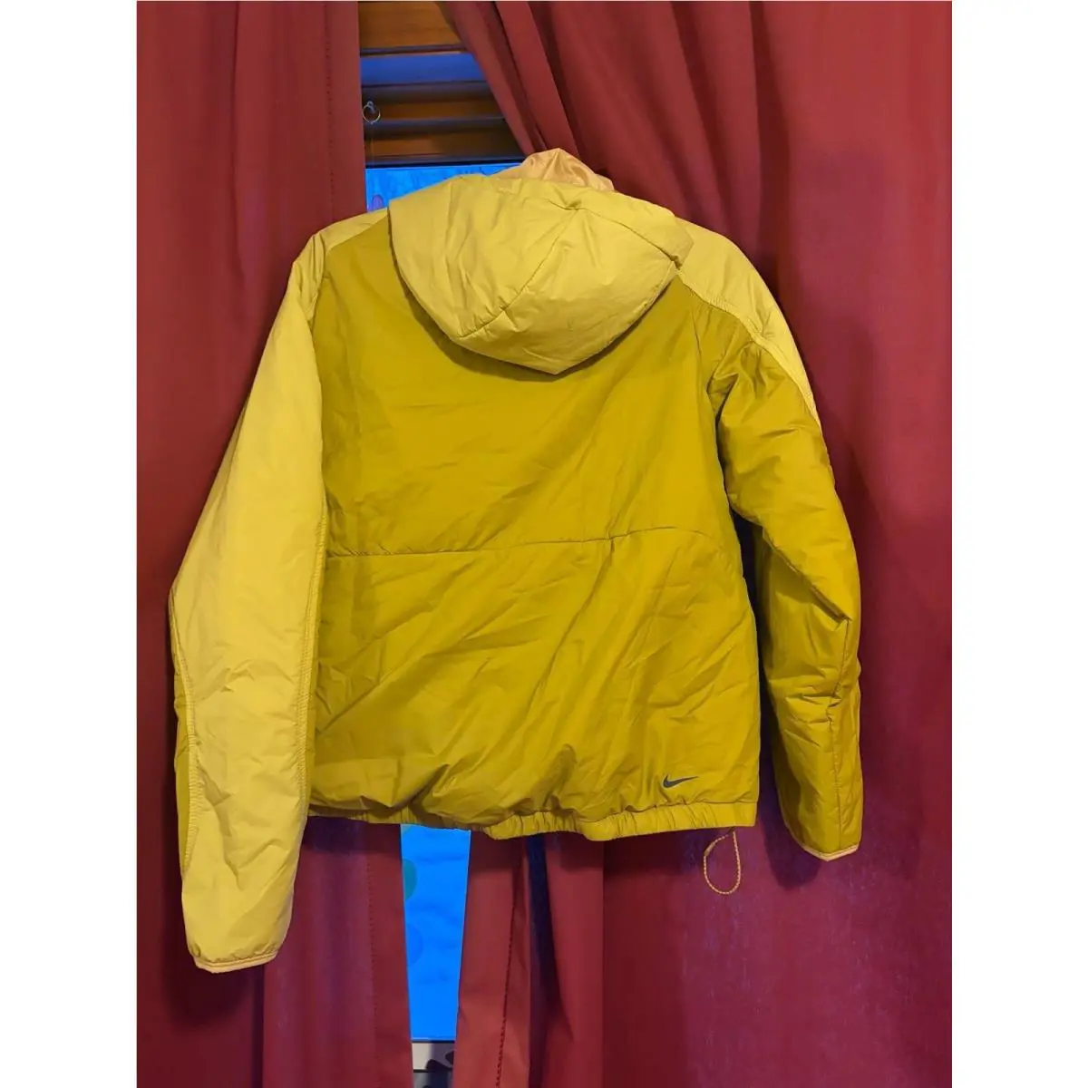 Nike clothing - Yellow (UPC: 197598919866) 4