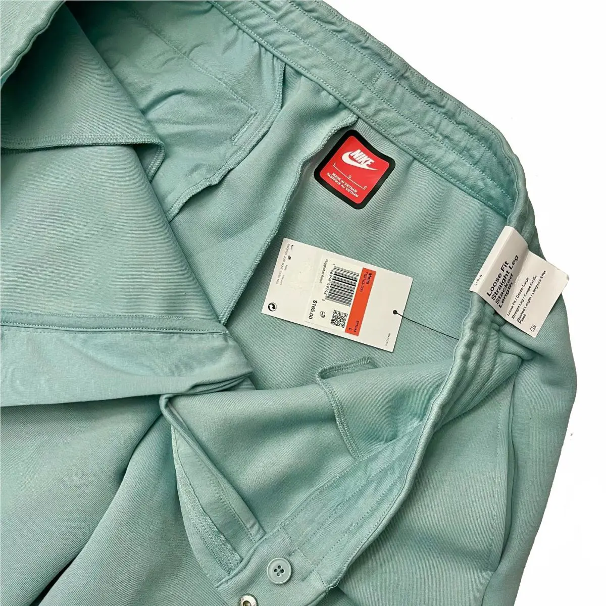 Nike clothing - Nike Tech - Tech - Green (UPC: 196969992422) 0
