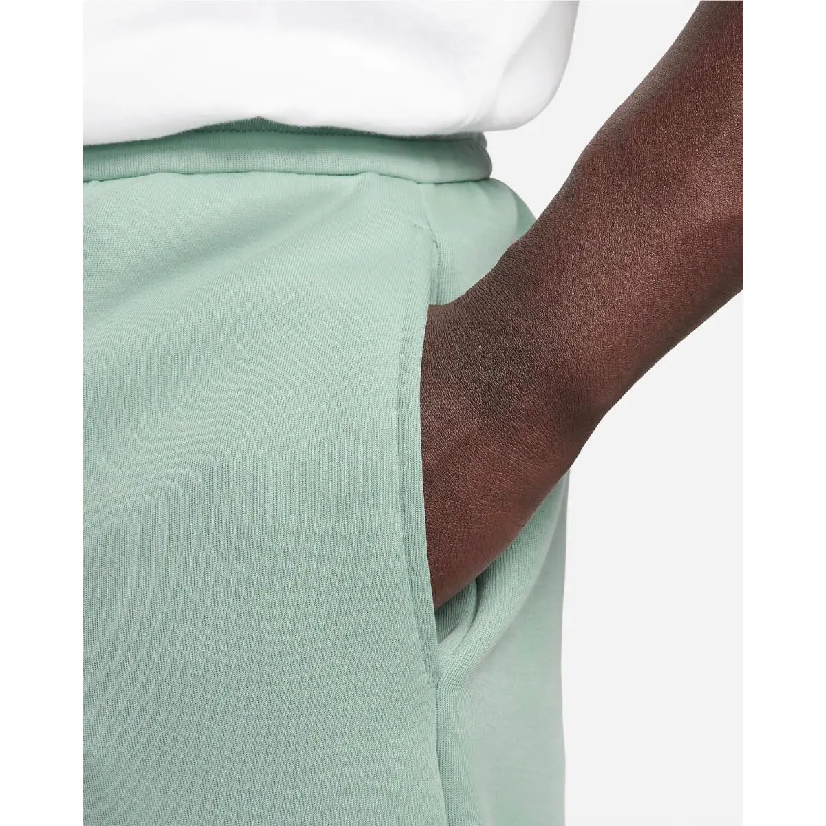 Nike clothing - Nike Tech - Tech - Green (UPC: 196969992422) 3
