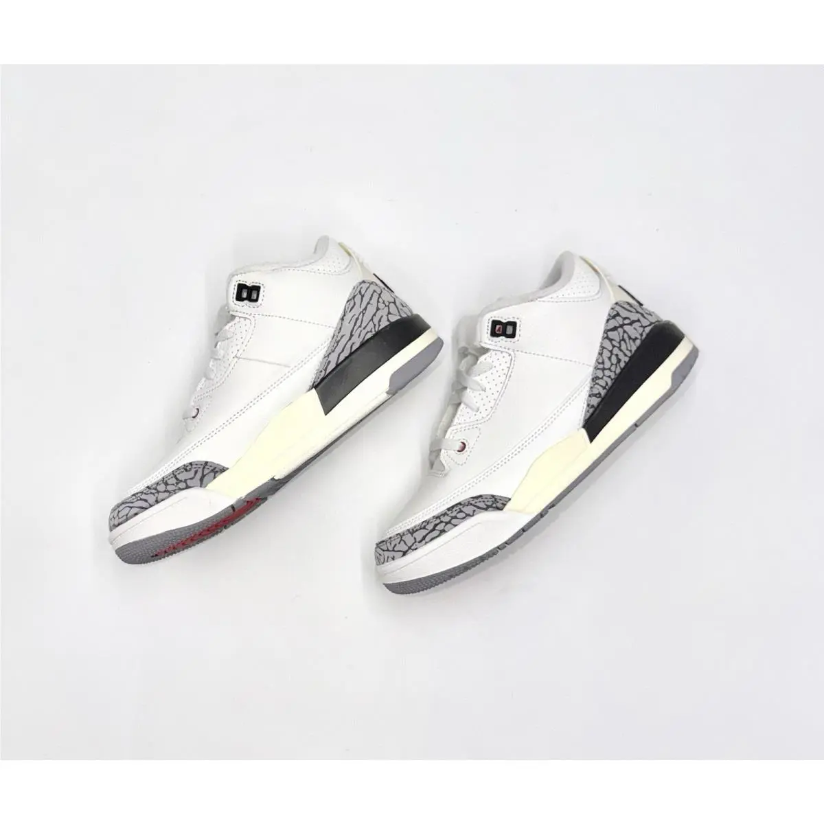 Nike shoes - Air Jordan 3 - Air - White 1