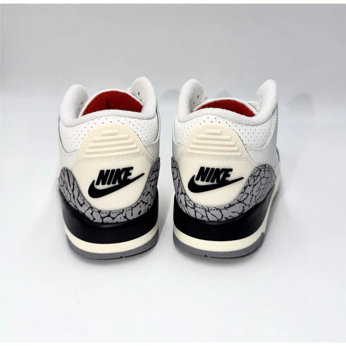 Nike shoes - Air Jordan 3 - Air - White 3