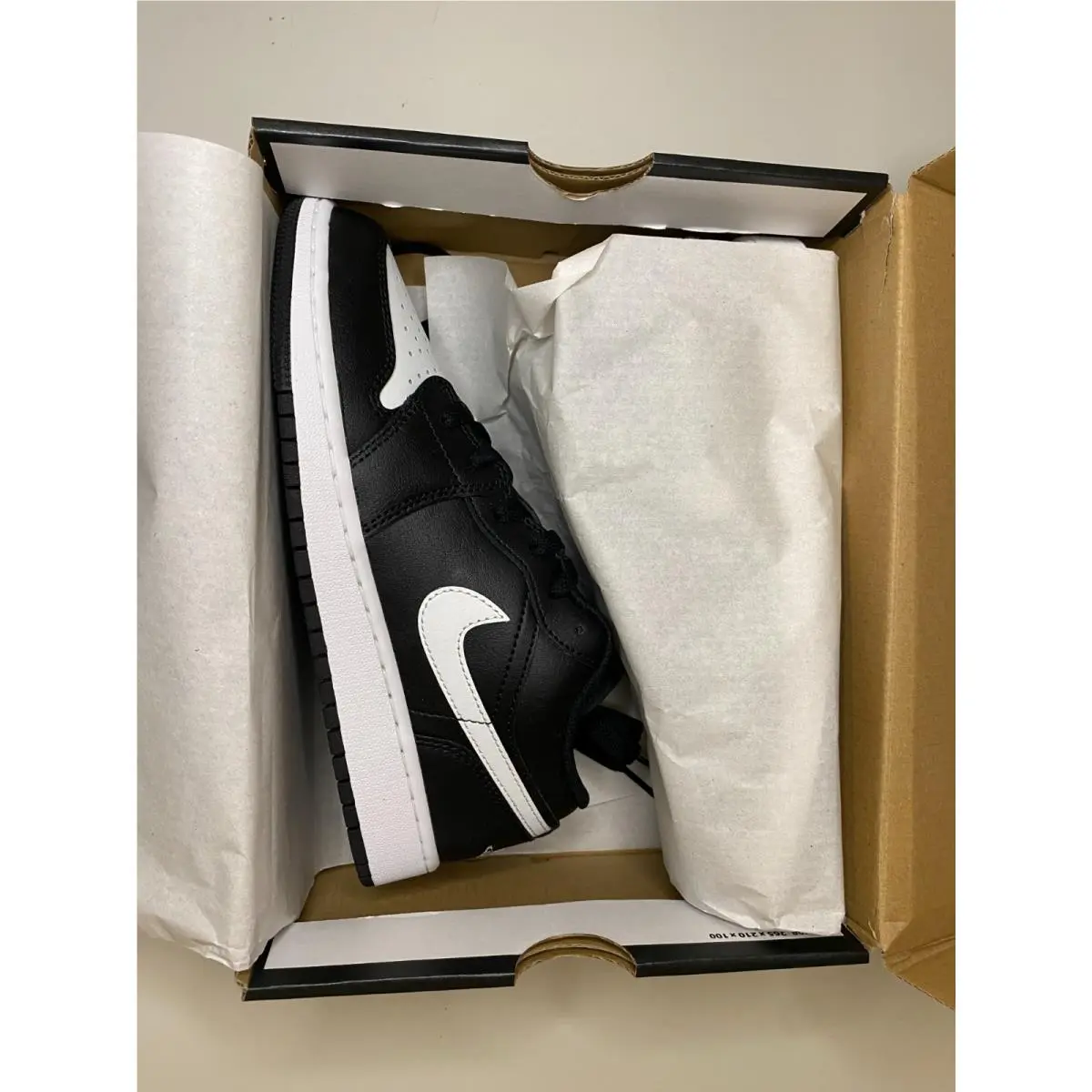 Nike shoes - Air Jordan 1 Low - Air Low - 553560-043 - Black (UPC: 195238857837) 2