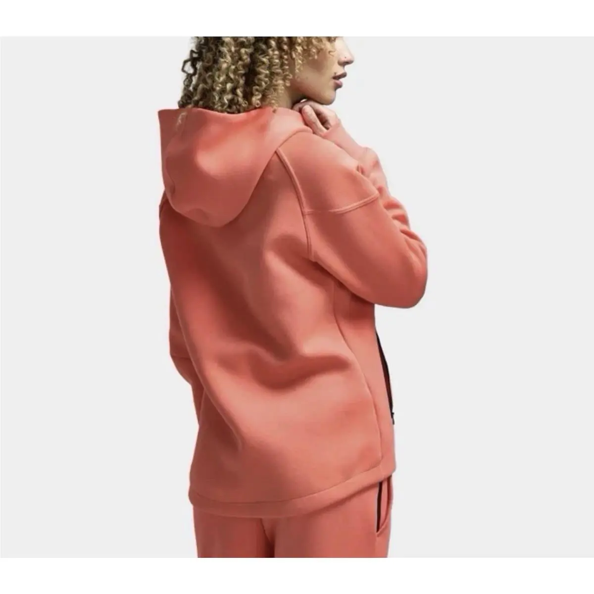 Nike clothing - FB8338814 FB8338-814 - FB8338814 FB8338-814 - Orange (UPC: 0197859827848) 0