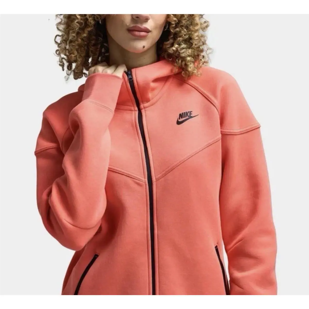 Nike clothing - FB8338814 FB8338-814 - FB8338814 FB8338-814 - Orange (UPC: 0197859827848) 1