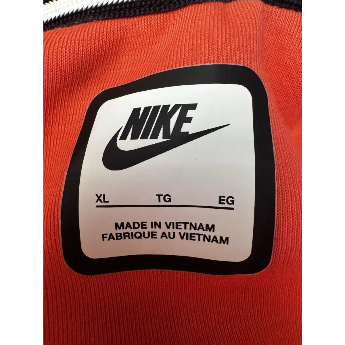 Nike clothing - FB8338814 FB8338-814 - FB8338814 FB8338-814 - Orange (UPC: 0197859827848) 5